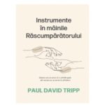 Instrumente in mainile rascumparatorului